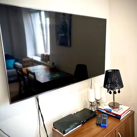 Lägenhet 43m2 Saski- Blisko Starowki I Dworca Centralnego- Elektoralna 19a Warszawa