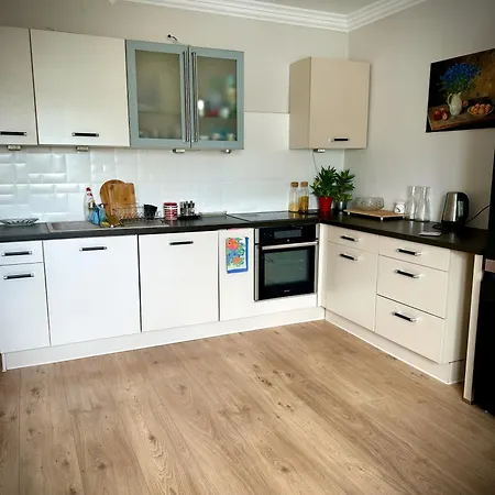 43m2 Saski- Blisko Starowki I Dworca Centralnego- Elektoralna 19a