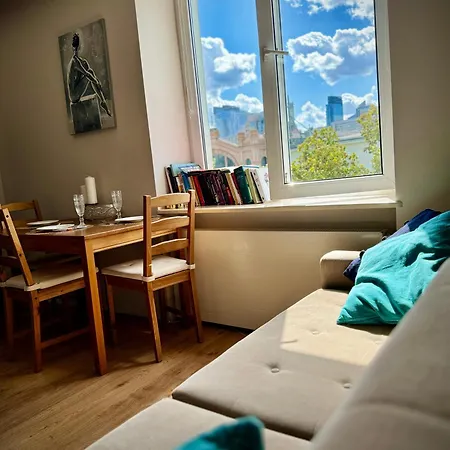 43m2 Saski- Blisko Starowki I Dworca Centralnego- Elektoralna 19a * Warszawa