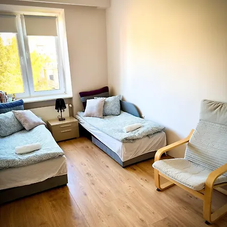 43m2 Saski- Blisko Starowki I Dworca Centralnego- Elektoralna 19a Lägenhet