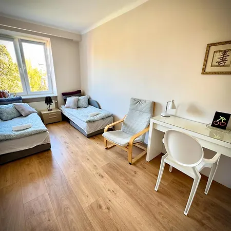 43m2 Saski- Blisko Starowki I Dworca Centralnego- Elektoralna 19a *