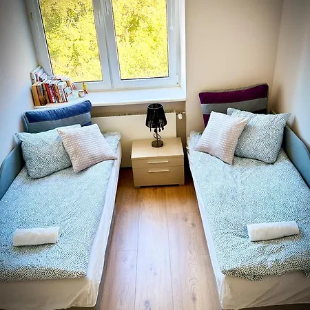 43m2 Saski- Blisko Starówki I Dworca Centralnego- Elektoralna 19a