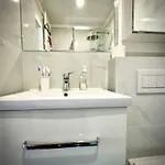 Apartamento 43m2 Saski- Blisko Starówki I Dworca Centralnego- Elektoralna 19a