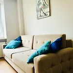 43m2 Saski- Blisko Starowki I Dworca Centralnego- Elektoralna 19a Apartman *
