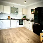 43m2 Saski- Blisko Starowki I Dworca Centralnego- Elektoralna 19a Varsó